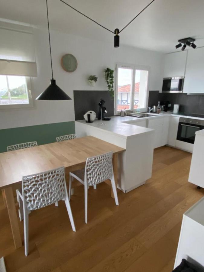 Bel Appartement Vue Mer - 1Er Rang Front De Mer Сен-Жан-де-Люз Экстерьер фото